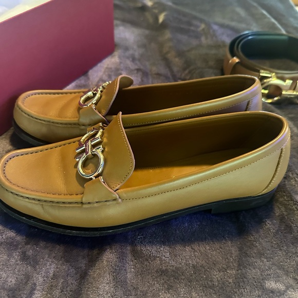 Moccasin with Gancini ornament - Picture 3 of 14